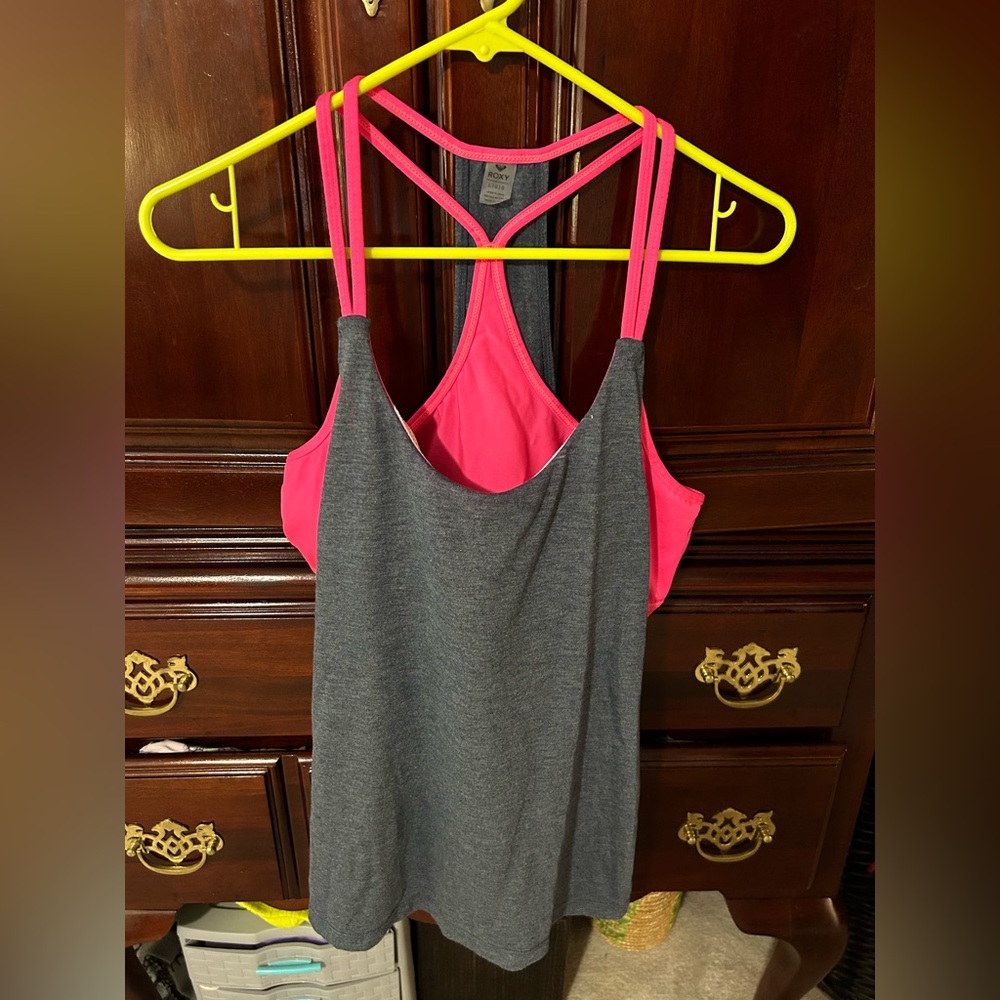 Roxy Mastame Fitness Tank w Built-in Bra